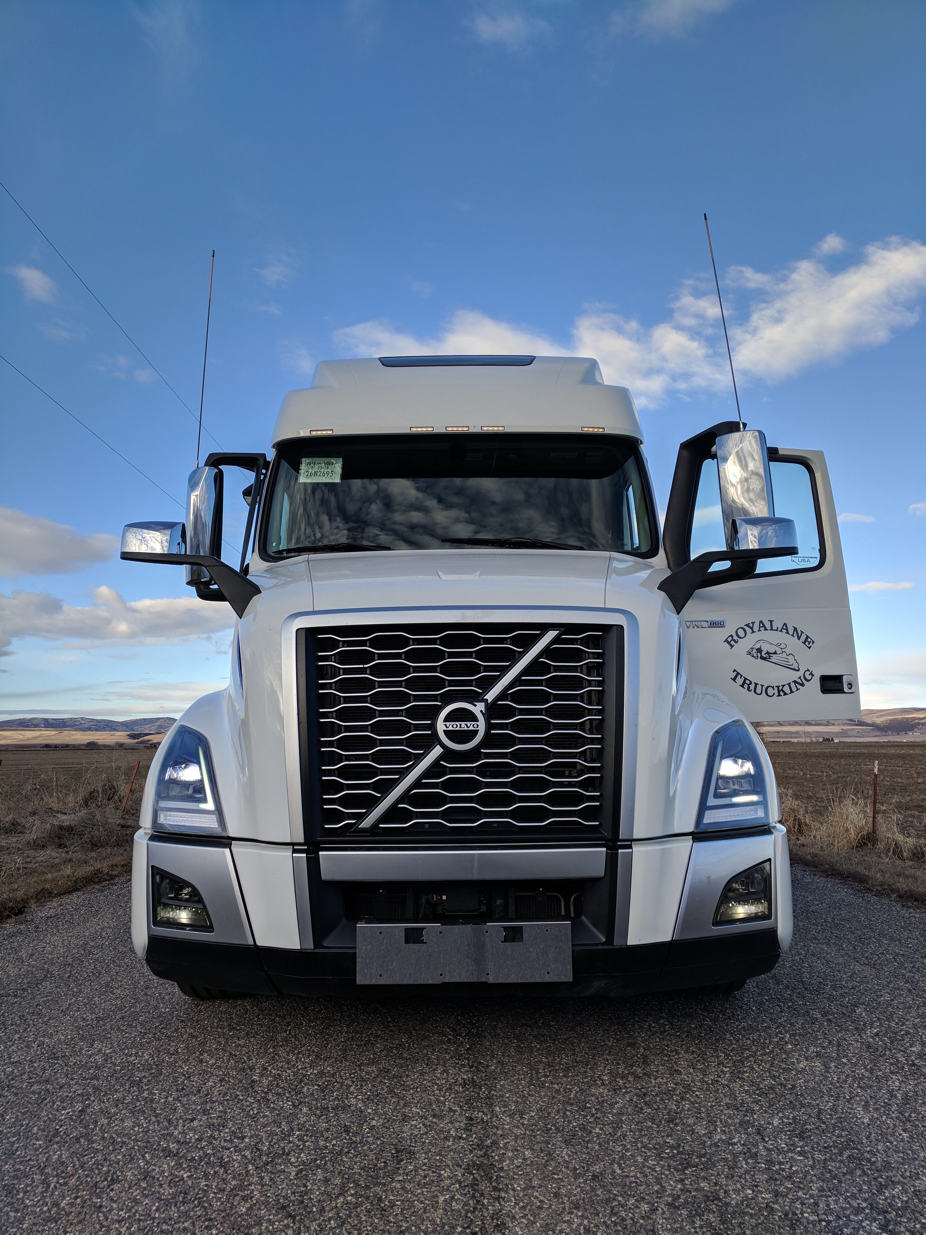 Royalane Trucking